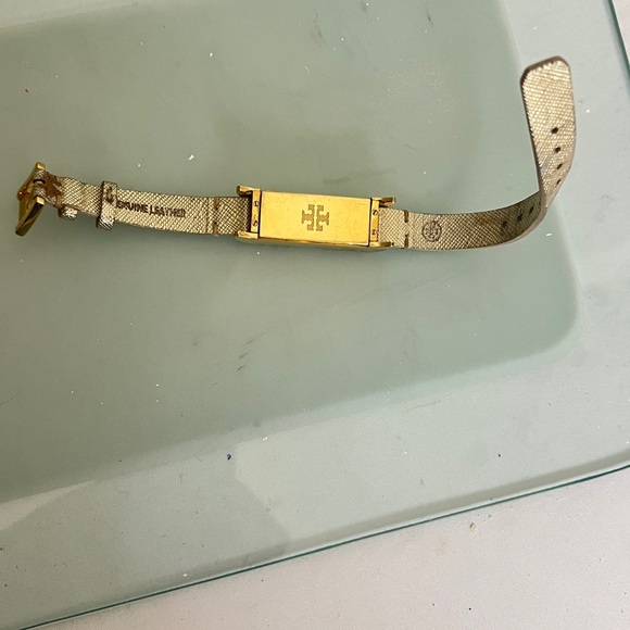 Tory Burch Fitbit Gold leather Wrap Bracelet OS - Picture 7 of 15